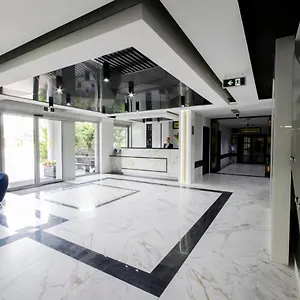 4* Apartahotel Kontrast